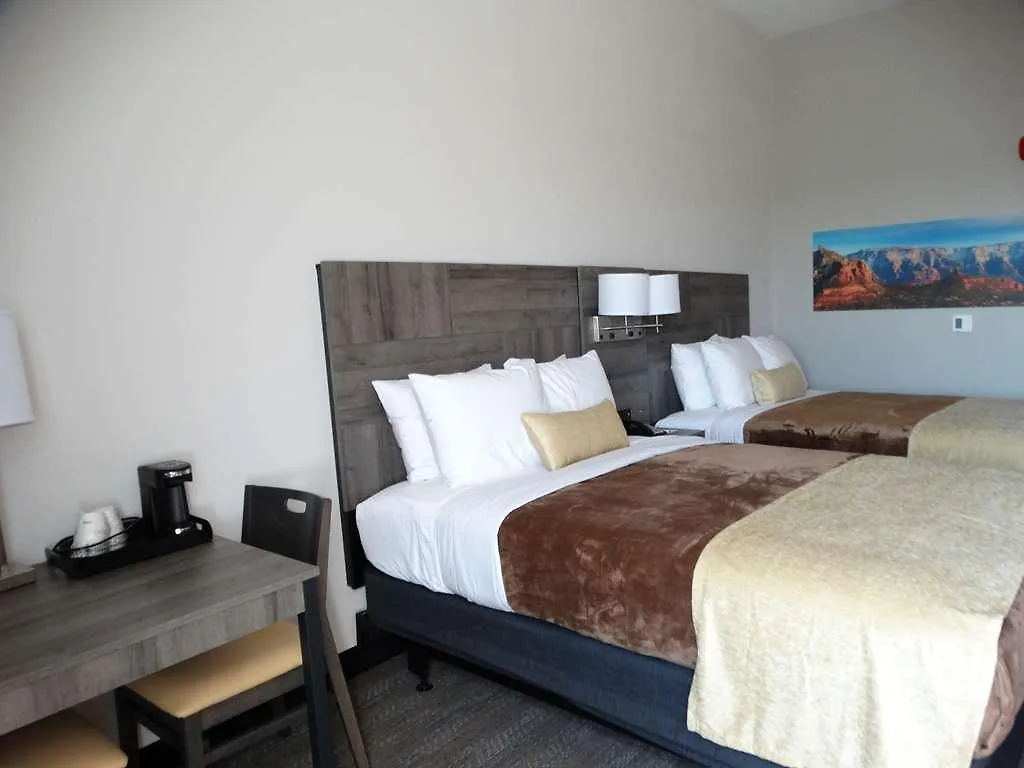 Best Western Plus Executive Residency Phoenix North Happy Valley 3*,